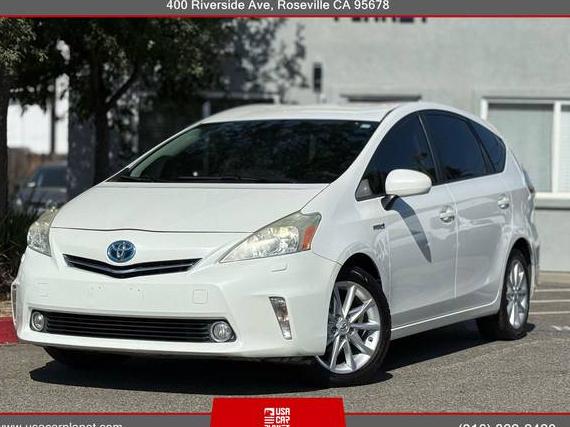TOYOTA PRIUS V 2014 JTDZN3EU6E3303795 image